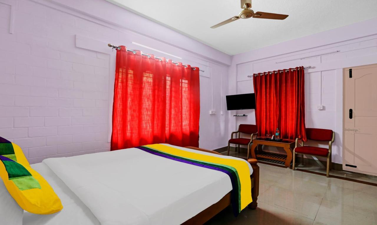 Itsy By Treebo - Iha Comforts With Mountain View มาดิเครี ภายนอก รูปภาพ