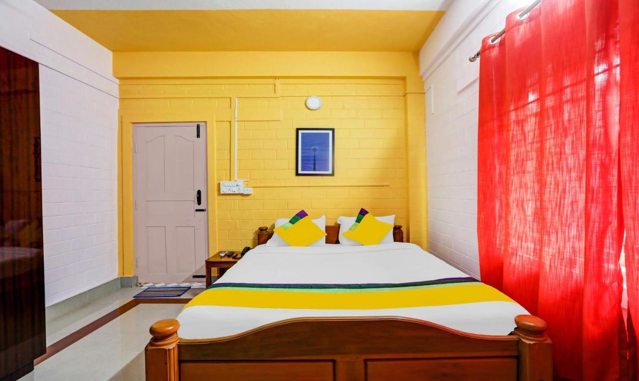 Itsy By Treebo - Iha Comforts With Mountain View มาดิเครี ภายนอก รูปภาพ